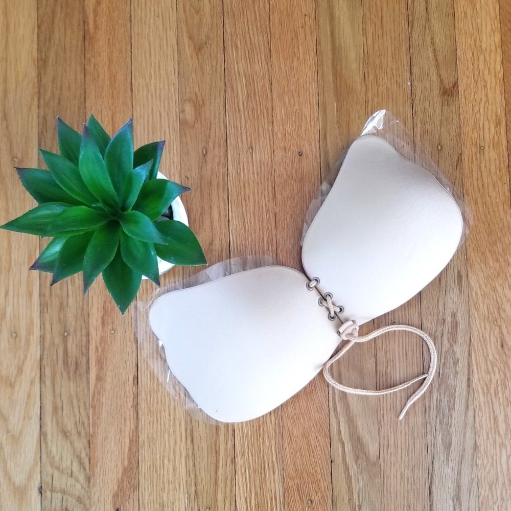 NEW Strapless, Backless, Self-Adhesive Lace-Up Bra - Sz B
